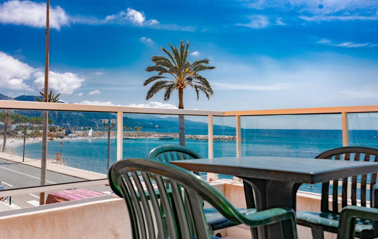 Hotel Et Appartements Reine D'Azur ロクブリュヌ＝カップ＝マルタン エクステリア 写真